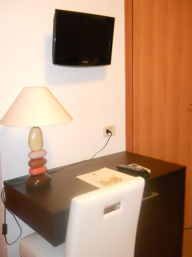 Gemini Camere E Suites Grosseto Exterior photo